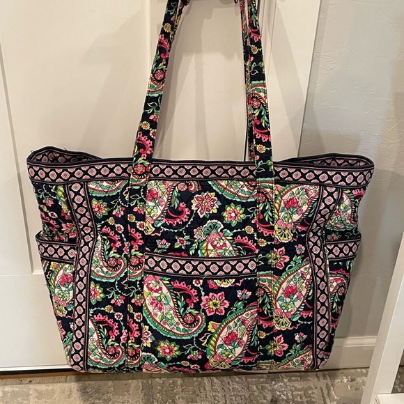 Vera Bradley Black and Pink Paisley Tote - Picture 1 of 9